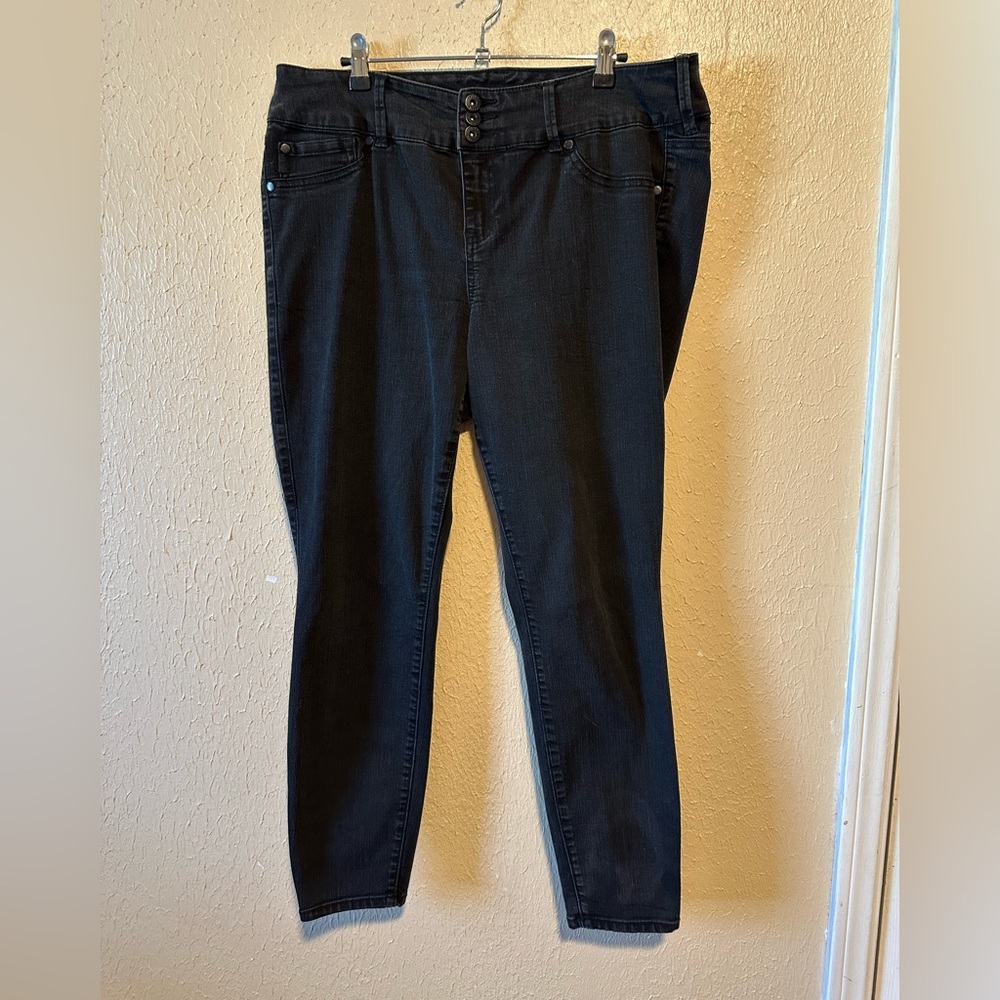 Torrid Skinny Jeans Size‎ 18